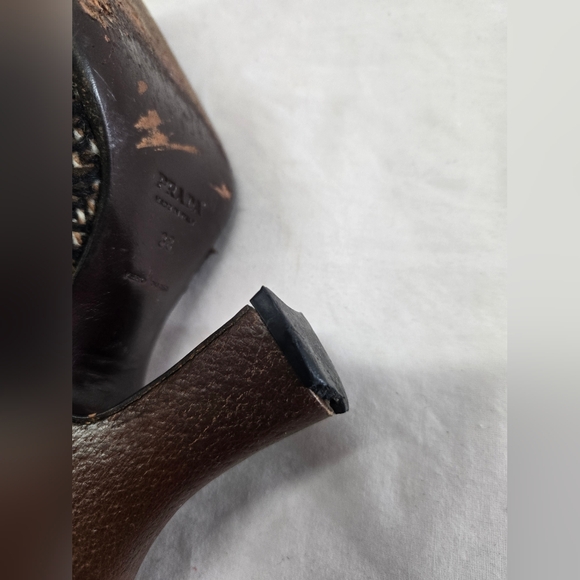 Vintage PRADA Women's 38 Brown Tweed Leather Peep Toe D’Orsay Heels Pumps *Flaw* - Picture 8 of 10